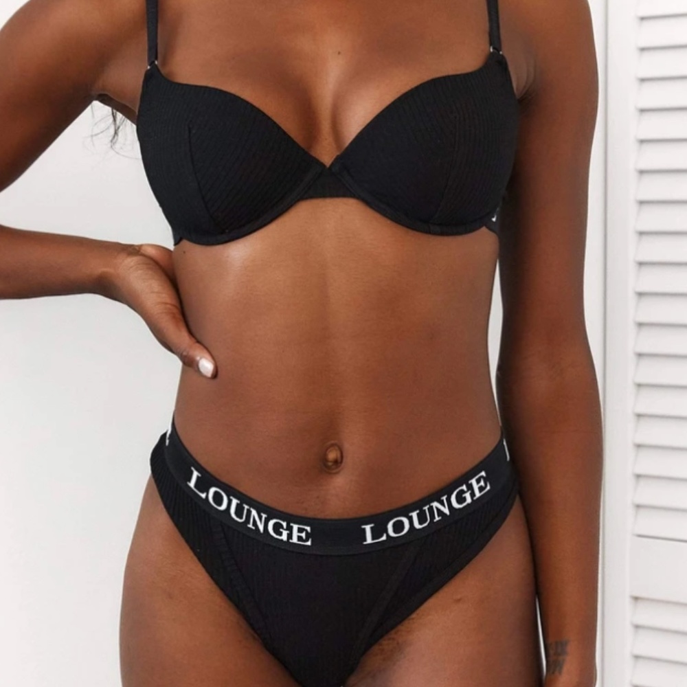 Ultra Comfort Ribbed T-Shirt Bra & Thong Set